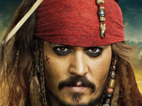 Így lepte meg Johnny Depp a rajongóit