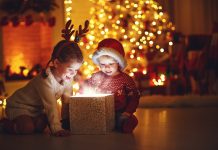 Karácsonyi ajándékötletek 4-10 éves gyerekeknek: Praktikus, szórakoztató és szeretettel válogatott